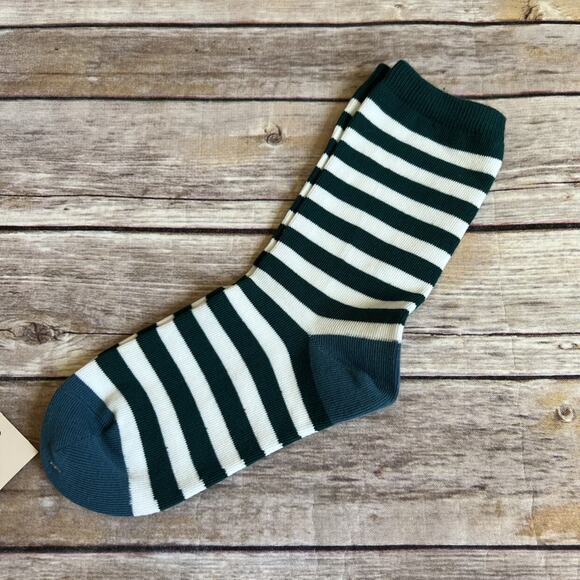 NEW Green/white striped Primary Socks - Picture 5 of 7
